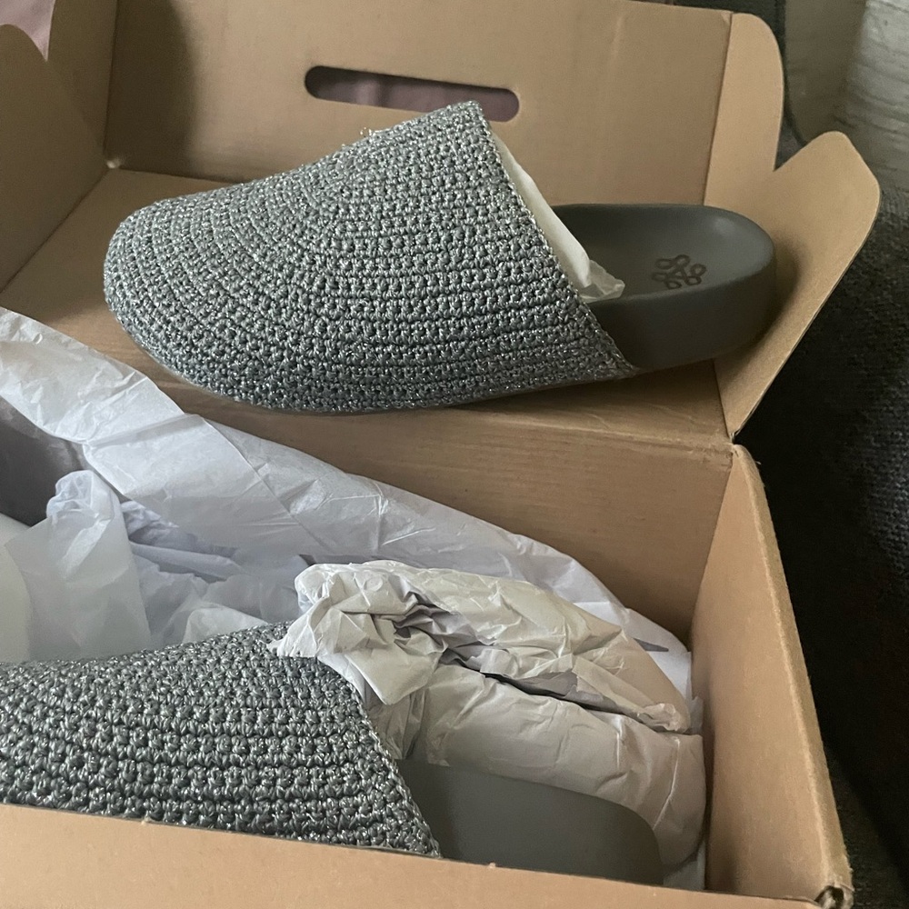 The Sak Textured Gray Women's Mules